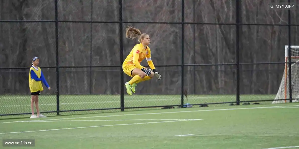 🌟 从赛场到生活，周边让热爱无处不在！